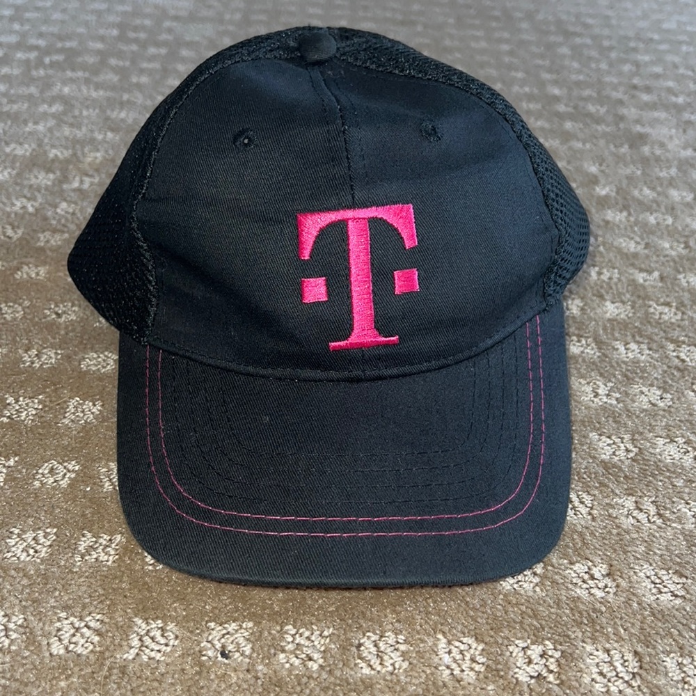 T-Mobile Tuesdays Hat EUC